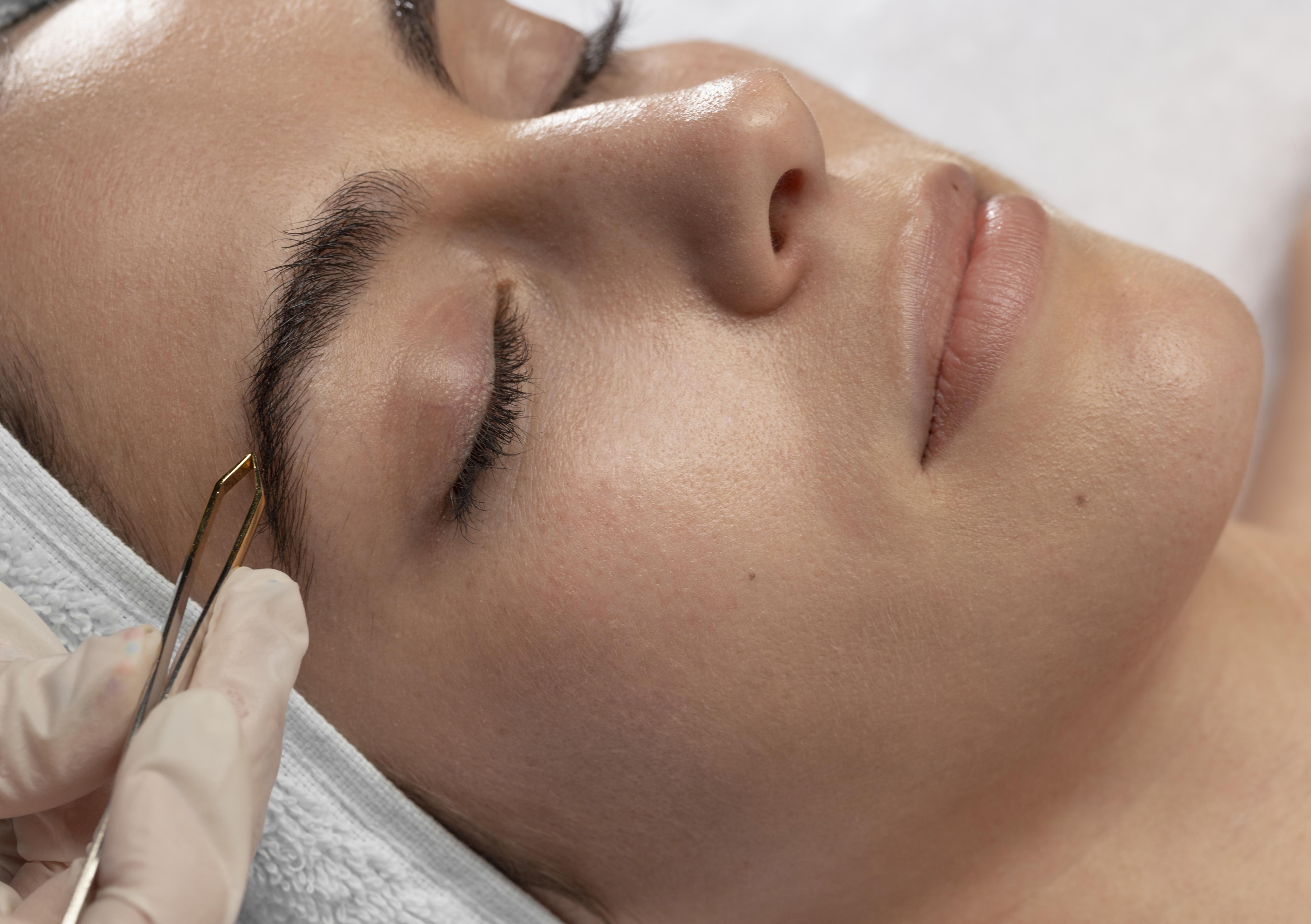 Brow Lamination treatment
